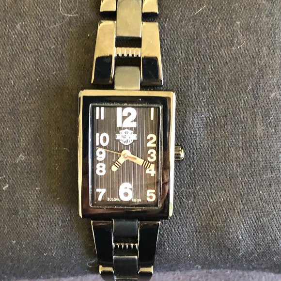 HARLEY DAVIDSON LADIES BULOVA WATCH - Picture 1 of 5